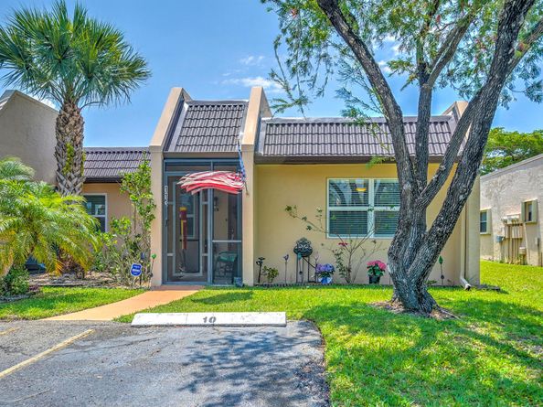 113 Lake Terry Drive, West Palm Beach FL 33411