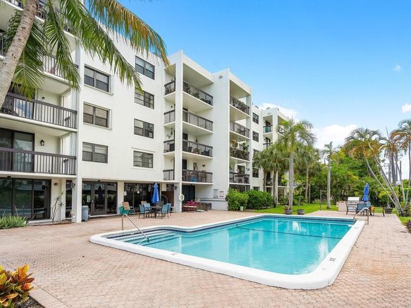 2707 NE 14th Street Cswy 305, Pompano Beach FL 33062