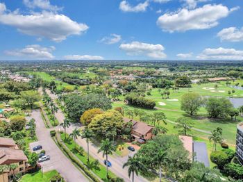 5337 Fountains Drive S