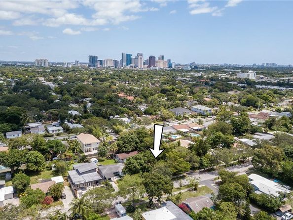 801 SW 18th St, Fort Lauderdale FL 33315