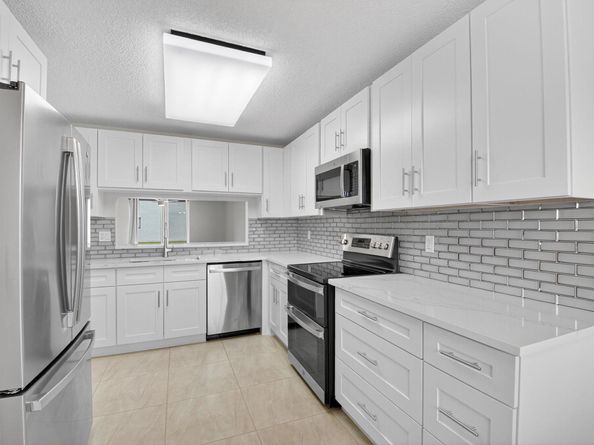 5574 Witney Drive 104, Delray Beach FL 33484