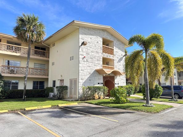 17001 NE 13th Avenue 205, Miami FL 33162