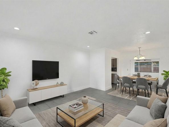 7021 Park St, Hollywood FL 33024