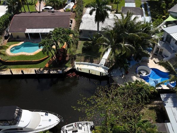 1733 SW 5th Court, Fort Lauderdale FL 33312