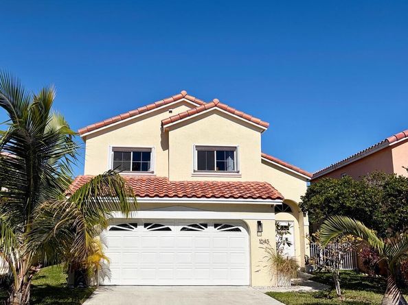 1045 SE 6th Avenue, Dania Beach FL 33004