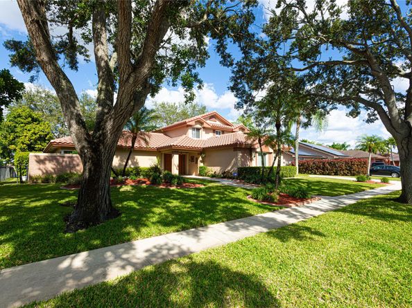 Undisclosed Address #FX-10537381, Pembroke Pines FL 33029