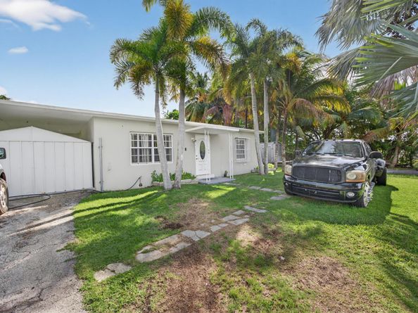 15020 Garfield Drive, Homestead FL 33033