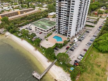 5600 N Flagler Drive