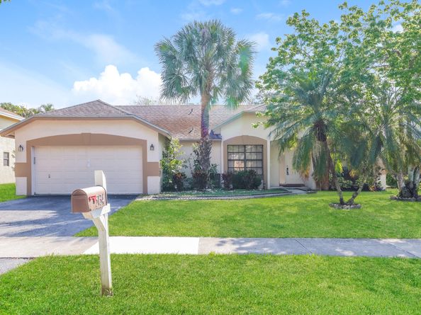 5134 NW 42nd Terrace, Coconut Creek FL 33073