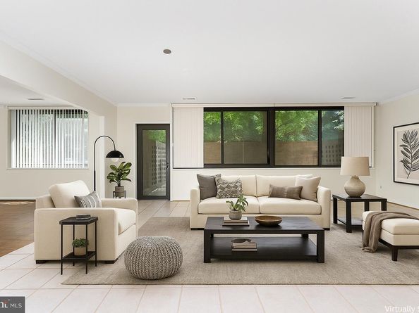 3713 S George Mason Drive T5, Falls Church VA 22041