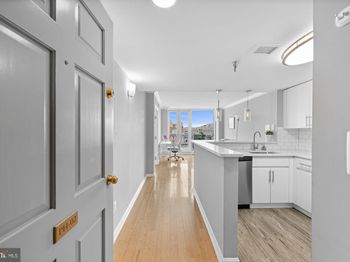 701 Pennsylvania Avenue NW