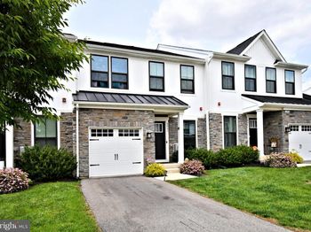 8043 Milltown Circle