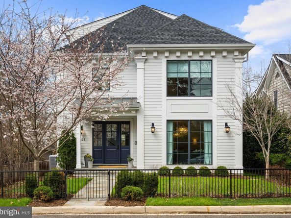 5321 Macomb Street NW, Washington DC 20016