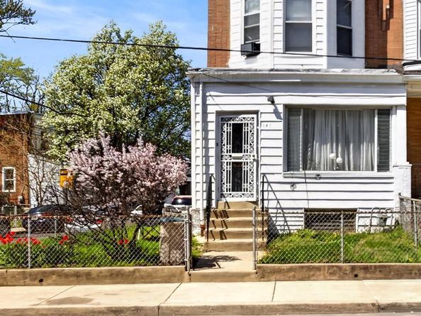 141 N 9TH Street, Darby PA 19023