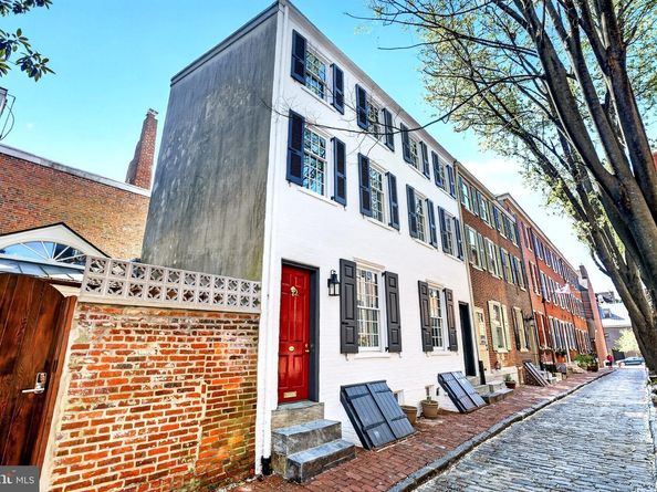 303 S American Street, Philadelphia PA 19106