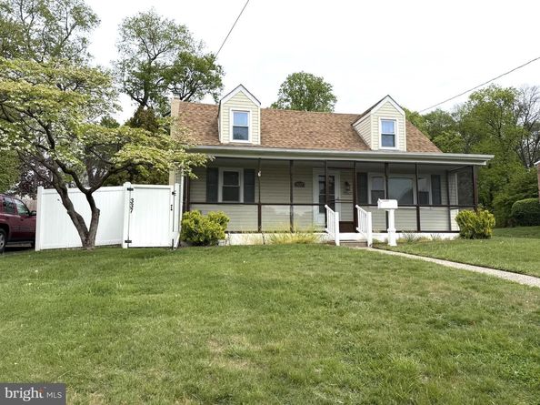 337 Surrey Lane, Hatboro PA 19040