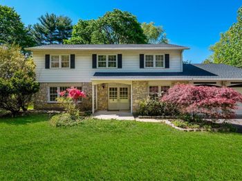 1086 Gravel Hill Road