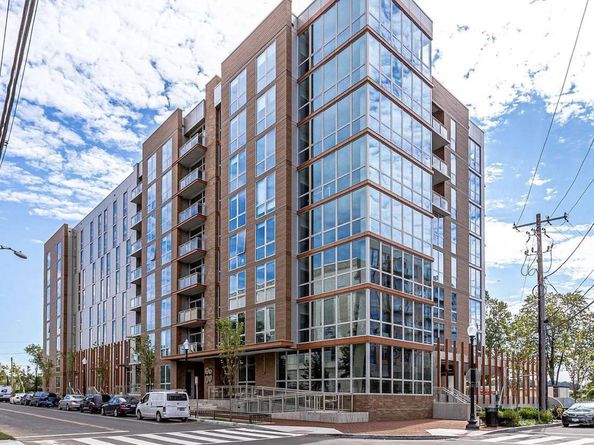 88 V Street SW 213, Washington DC 20024