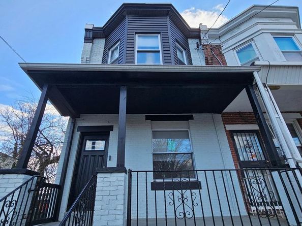 232 Marks Avenue, Darby PA 19023