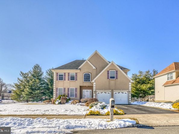 310 Par Drive, Philadelphia PA 19115