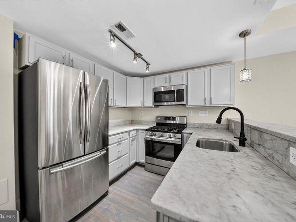 4642 Hayes Street NE, Washington DC 20019