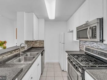 60 S Van Dorn Street