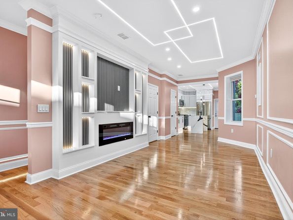 5421 Kingsessing Avenue, Philadelphia PA 19143