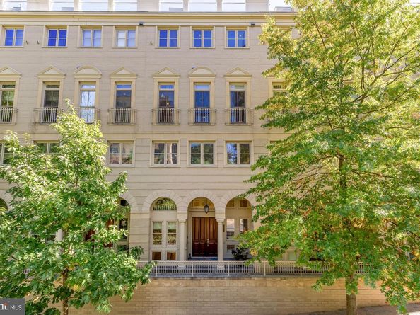 1417 N Nash Street, Arlington VA 22209