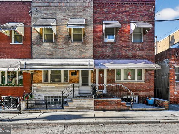 2310 S Warnock Street, Philadelphia PA 19148