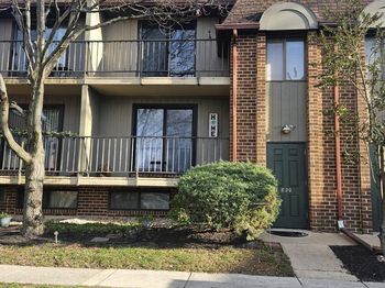 820 Putnam Boulevard