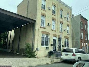 1607 W Dauphin Street