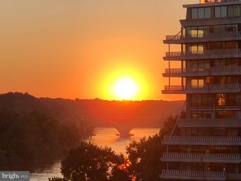 2500 Virginia Ave NW