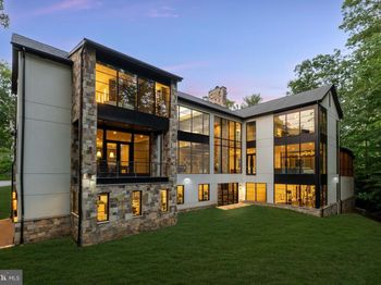 3 Bay Tree Lane
