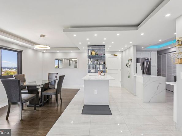 6101 Edsall Road 1502, Alexandria VA 22304