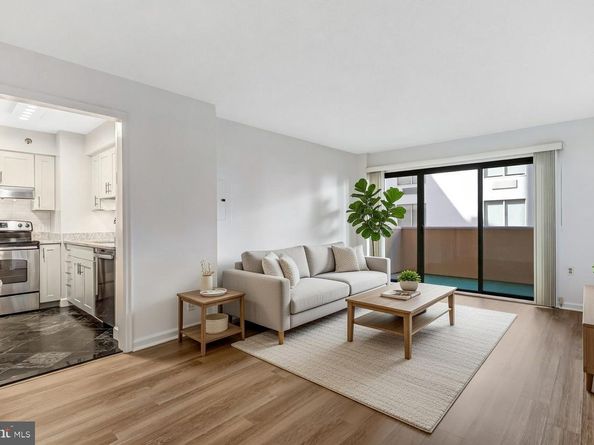 1301 N Courthouse Road 705, Arlington VA 22201