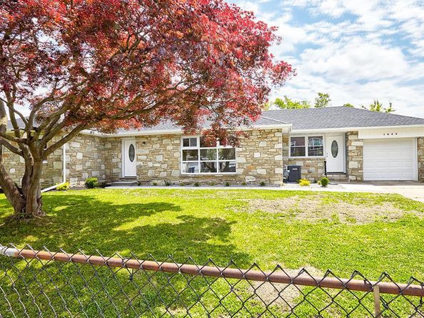 1038-1036 E Mount Pleasant Avenue, Philadelphia PA 19150