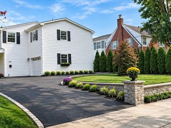 391 Sugartown Road