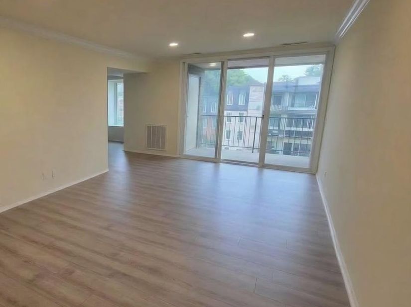 5009 7TH Road S 301, Arlington VA 22204