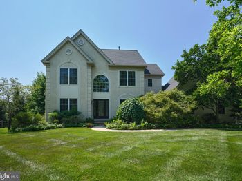 102 Parkside Drive