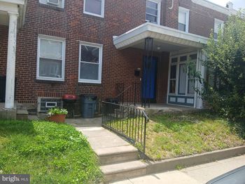 226 W Laveer Street