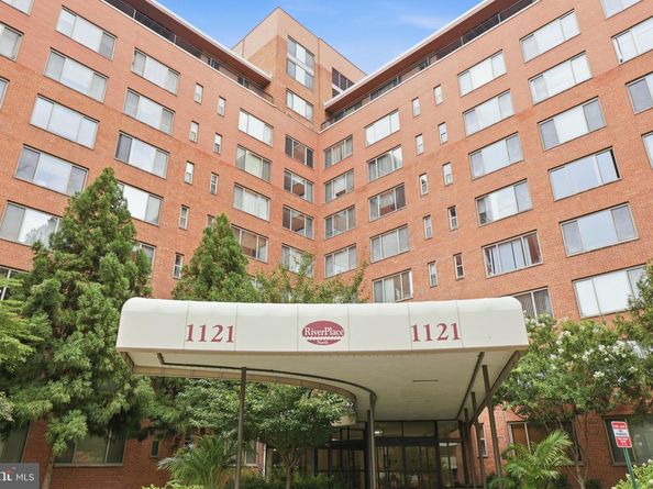 1121 Arlington Boulevard 310, Arlington VA 22209