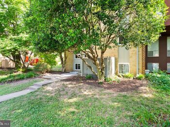 11041 Saffold Way