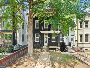 310 K Street NE