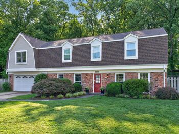 8000 Woodcroft Court