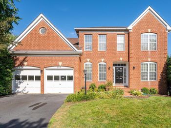 2410 Dakota Lakes Drive