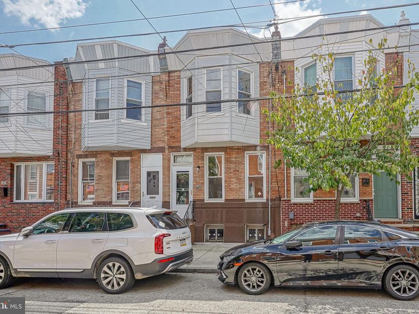 3227 Salmon Street, Philadelphia PA 19134