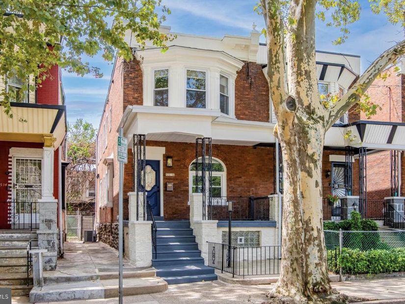 5516 Cedar Avenue, Philadelphia PA 19143