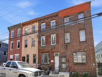 102 E Huntingdon Street