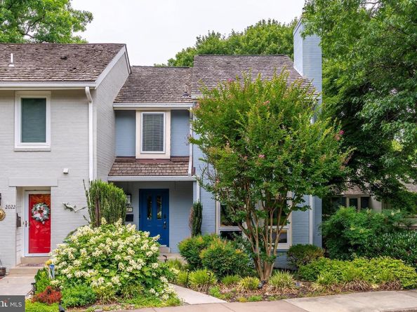 2020 Chadds Ford Drive, Reston VA 20191