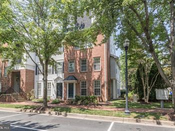 257 Cameron Station Boulevard